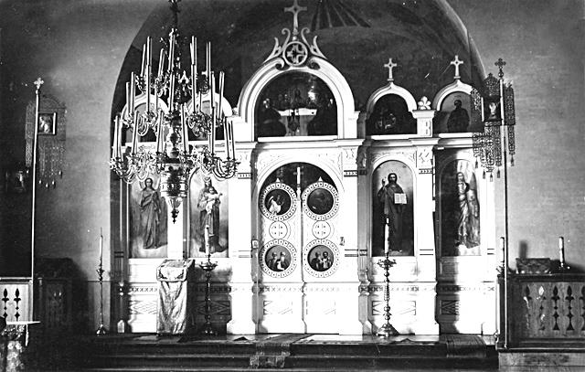 File:Tõrva apostlik õigeusu kirik ikonostaas.jpg